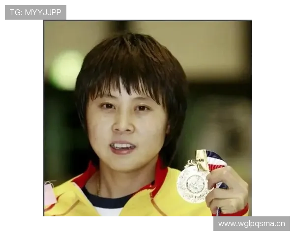 王濛在家切个葱都像在过弯