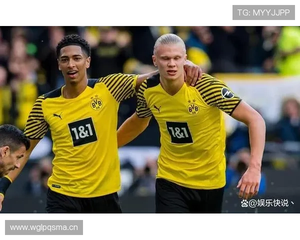 贝林厄姆16岁登陆职业赛场的早期成名与天赋兑现解析