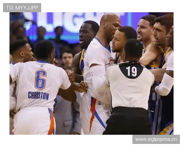 卡位犯规规则怎么理解？4个判罚场景解析